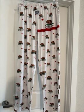 Brief Insanity-White California Bear Pajama Pants with Red Accents